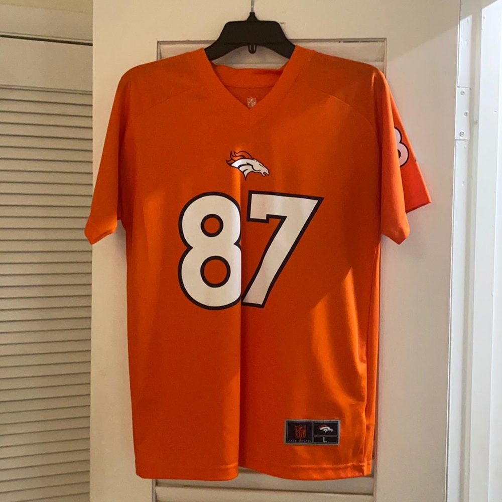 Boys size Larger 14/16 Denver Broncos Jersey